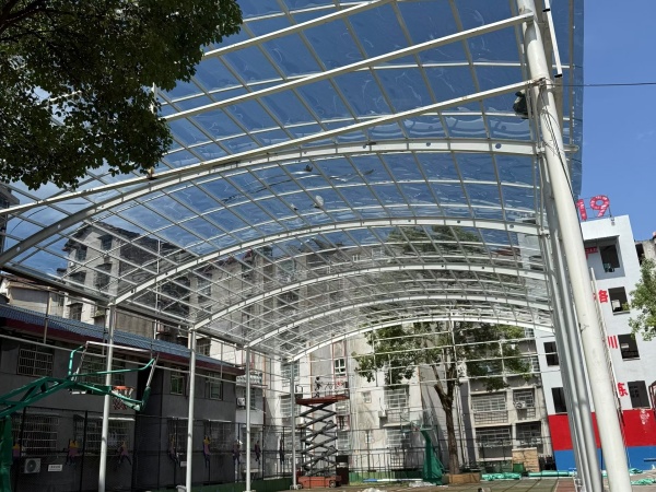 鋼結(jié)構(gòu)廠房